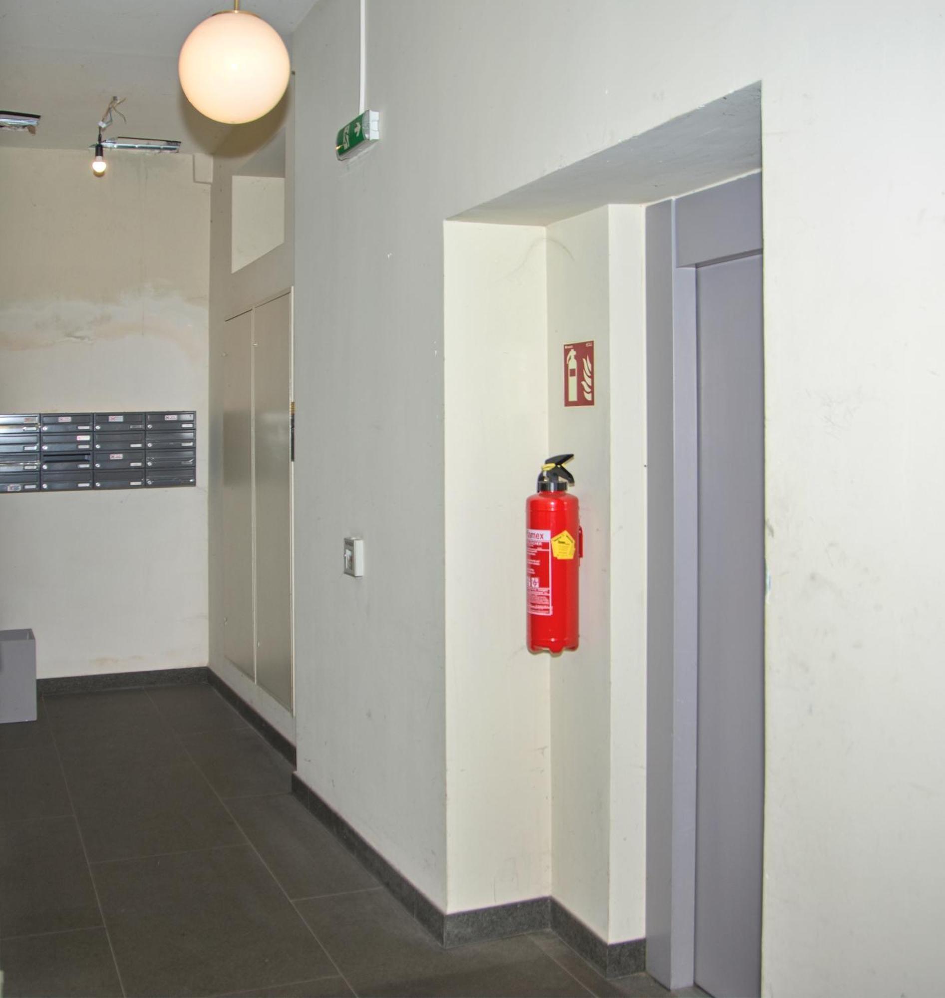 Blue Lotus Apartment Wiedeń Zewnętrze zdjęcie